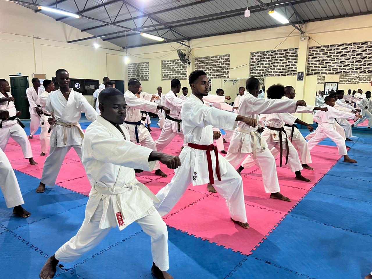 Gashuku Técnico Nacional JSKA ANGOLA reúne mais de 100 karatecas em Luanda